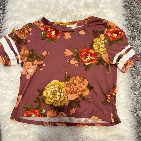 Maroon Floral Crop Top, - Picture 1 of 1